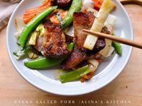 洋蔥炒鹹豬肉