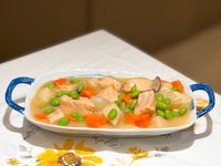 白醬鮭魚