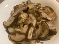 炒香菇