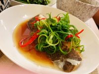清蒸鱈魚。蒸魚不腥