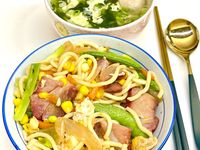 麻油叉燒炒麵/麻油豬肉炒麵+海帶貢丸湯