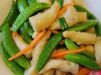 甜豆炒甜不辣