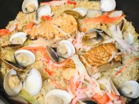 生米鮭魚蛤蜊高麗菜炊飯
