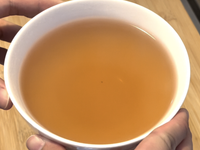 雪梨茅根藕節茶(治流鼻血）