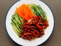 京醬肉絲拌麵