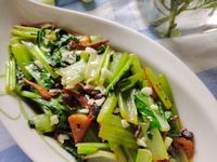 豆鼓小魚乾炒小松菜
