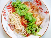 金針菇粉絲煲(五辛素)