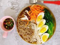 輕食魔芋拌菇菇