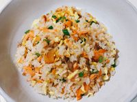 鮭魚蛋炒飯