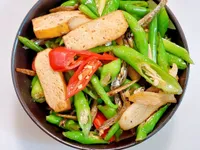 辣炒小魚糯米椒