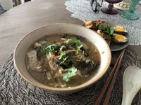 香菇肉羹麵