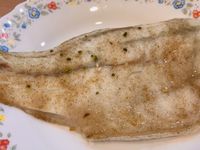 香草烤鱸魚
