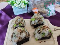舞菇三角飯糰