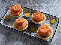 【簡單料理】煙燻鮭魚花塔 高級點心在家做