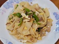 豬肉炒河粉