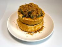 生酮食譜|皮蛋肉鬆蛋糕