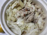 一鍋到底無水料理-麻油煨高麗菜雞