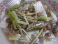 蓮藕片蒸鱸魚