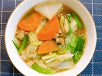 泰式蔬菜粉絲湯(二)