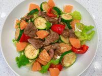 羊肉溫沙拉