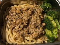土豆麵筋肉醬拌麵