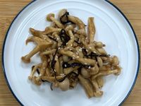 鹽昆布涼拌雪白菇