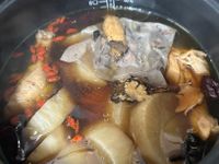 特福鮮呼吸電子壓力鍋-白蘿蔔雞腿藥膳湯