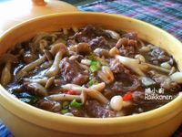 【沙茶菌菇牛肉煲】