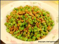 【四季豆炒肉末】