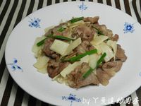 ㄚ曼達的廚房~脆筍炒梅花肉