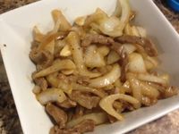 黑胡椒洋蔥牛肉
