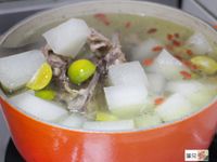 蘿蔔雞湯
