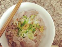 鹽豬豚丼 Shio Buta Don