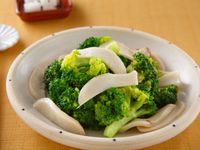高鈣料理》綠花椰菜炒杏鮑菇