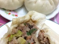 香菇蔥肉包子