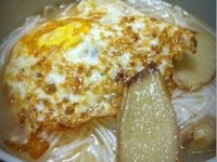 麻油雞蛋麵線