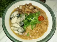 大腸蚵仔麵線