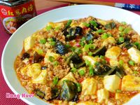 香辣皮蛋煨豆腐【牛頭牌端午好香拌】