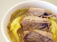 酸菜鵝肉湯