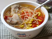 番茄黃豆芽排骨湯