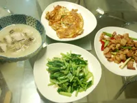 鱸魚湯+炒青菜+菲苗鹹豬肉+菜脯蛋
