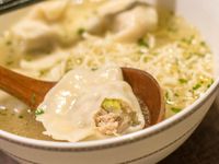 泡麵水餃 - 深夜大滿足!【幸福餃落】