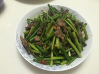 蒜苔炒火雞雜【曾太】