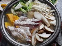 沙茶烏魚魚片火鍋(火鍋系列)