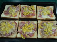 [烤箱料理]簡易吐司披薩