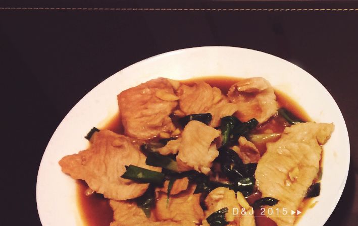 新手人妻必備-蔥爆松阪豬（零失敗料理）