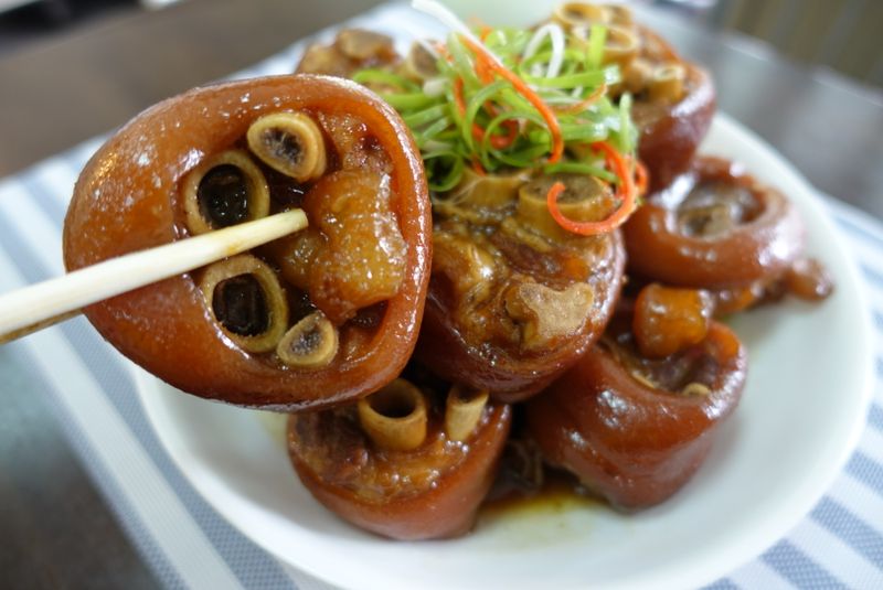 家常滷豬腳