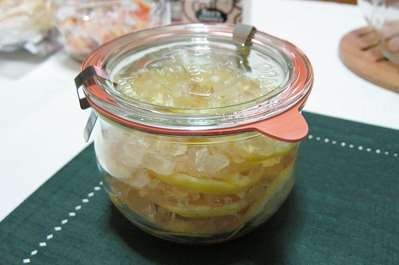 盛夏消暑飲品,酸苦甜糖蜜檸檬