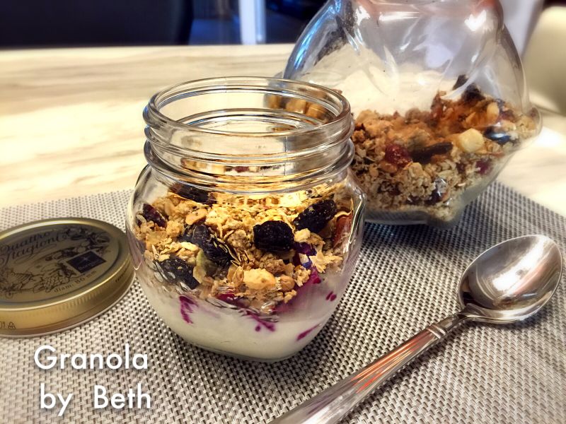 蜂蜜果粒烤穀麥 - Granola