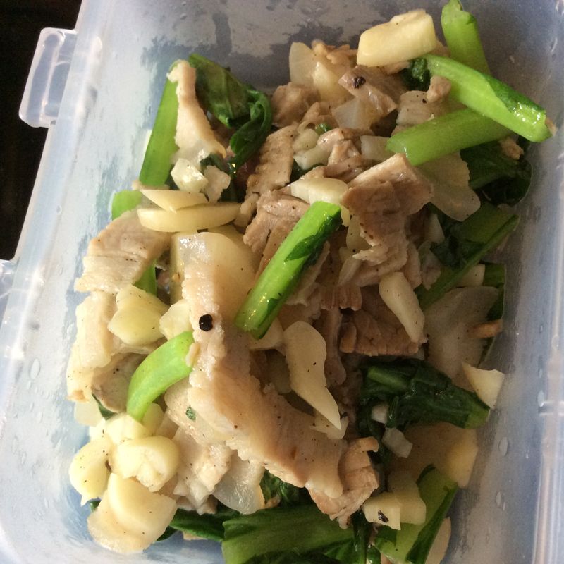 黑胡椒蒜煸肉
